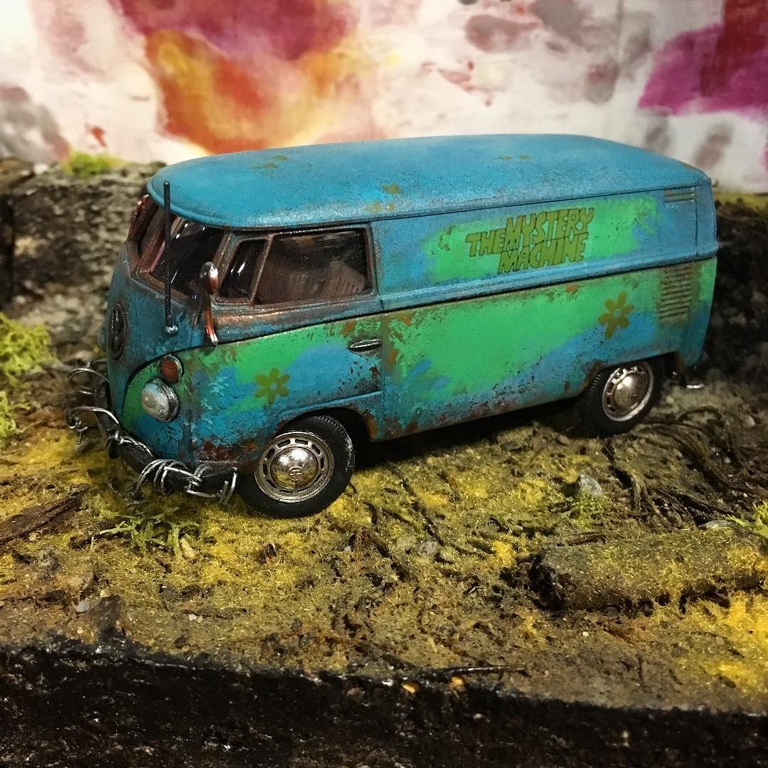 Mystery machine Mystery machine